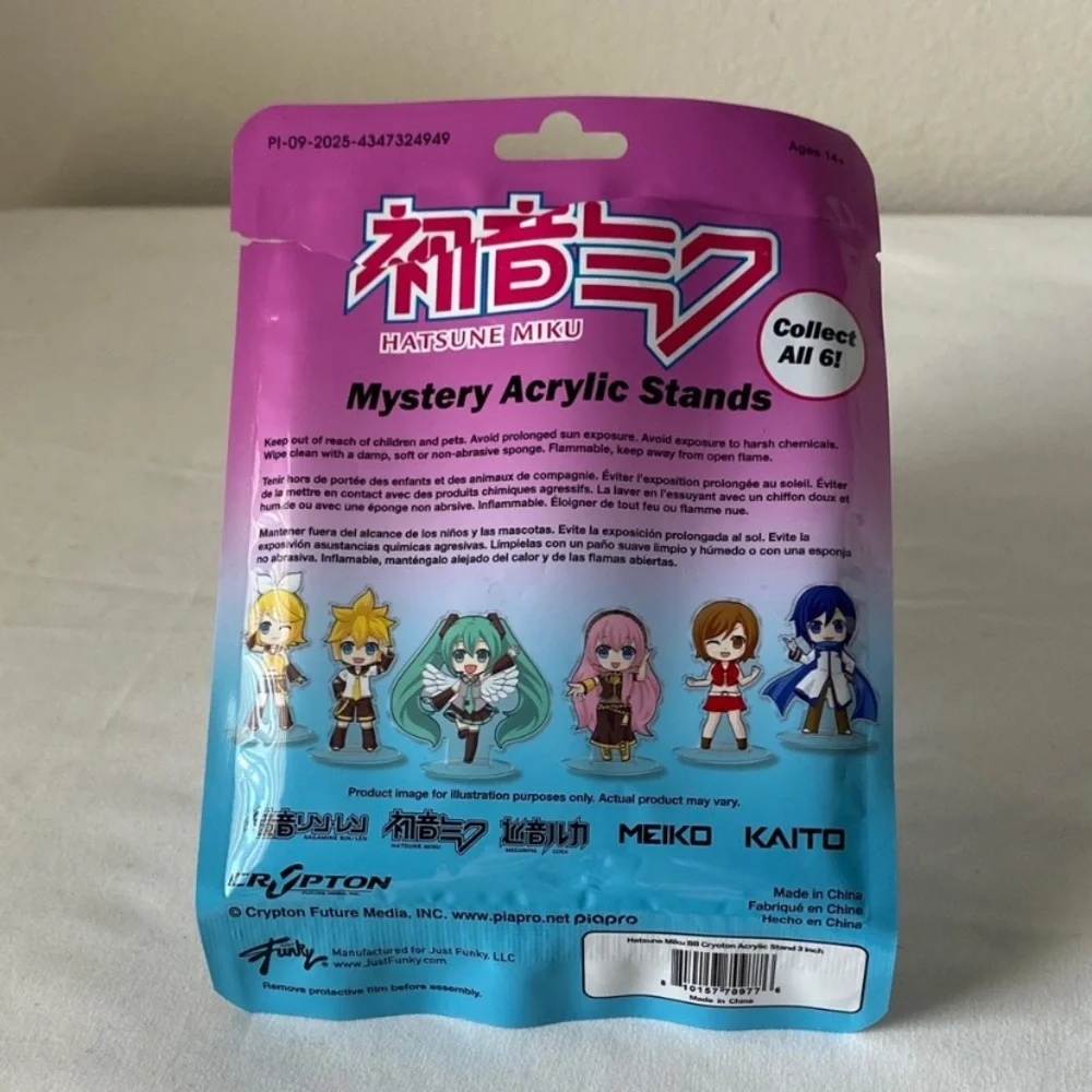Hatsune Miku Acrylic Character Stand